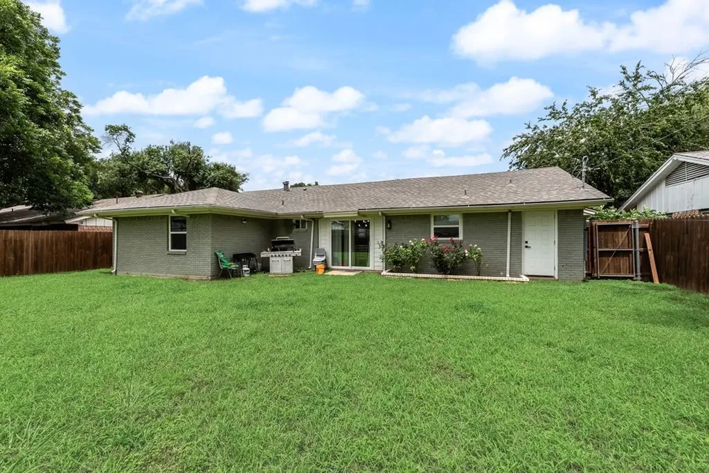 13660 Heartside Place Farmers Branch TX 75234