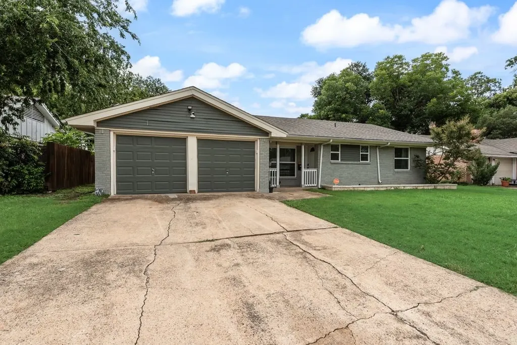 13660 Heartside Place Farmers Branch TX 75234