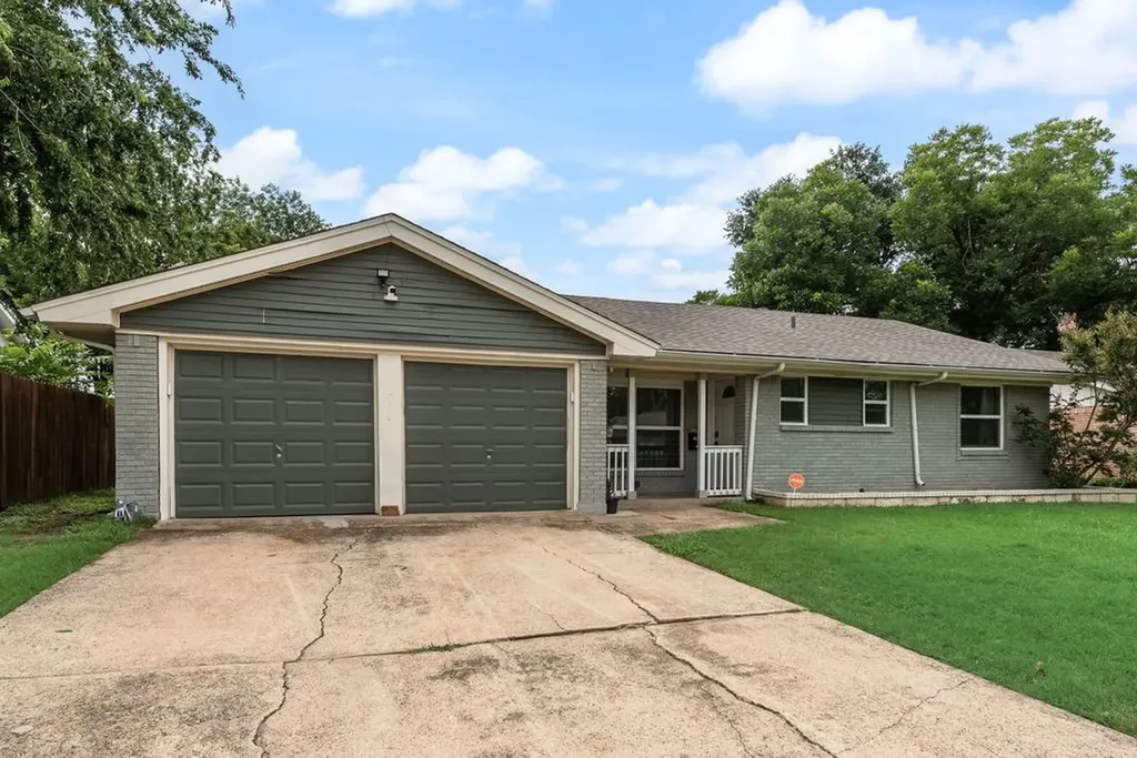 13660 Heartside Place Farmers Branch TX 75234