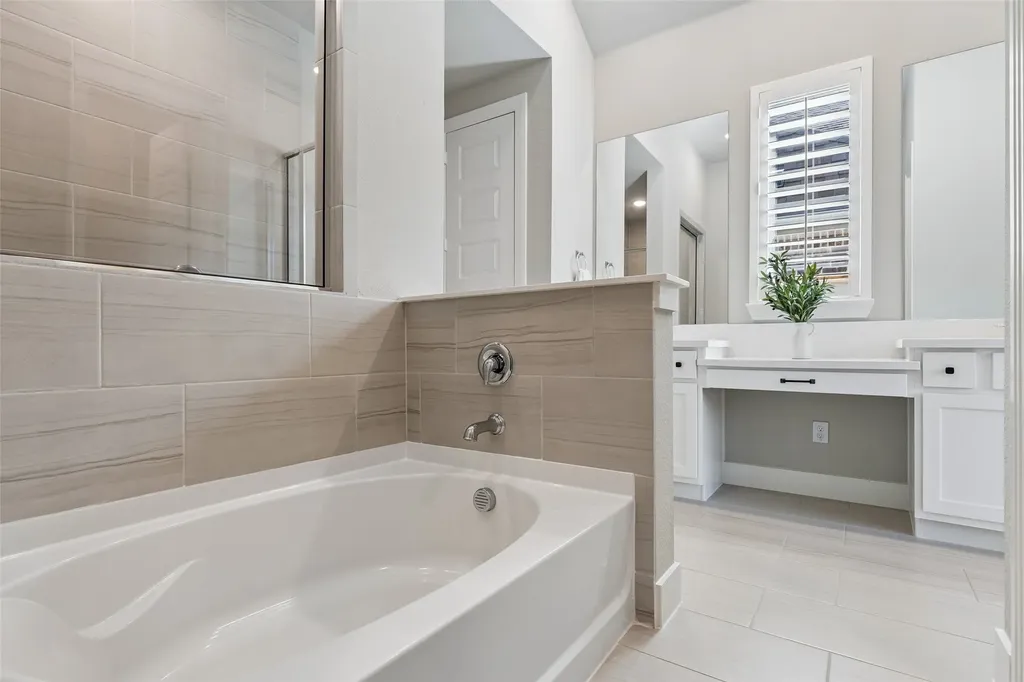 1104 Bluestem Drive Aubrey TX 76227
