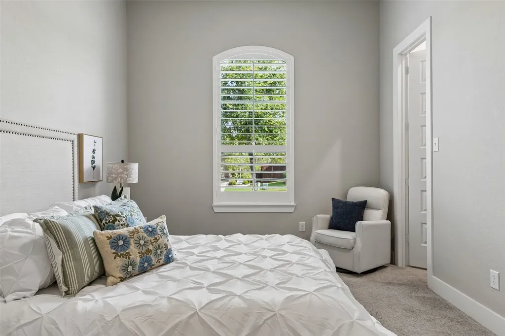 1104 Bluestem Drive Aubrey TX 76227