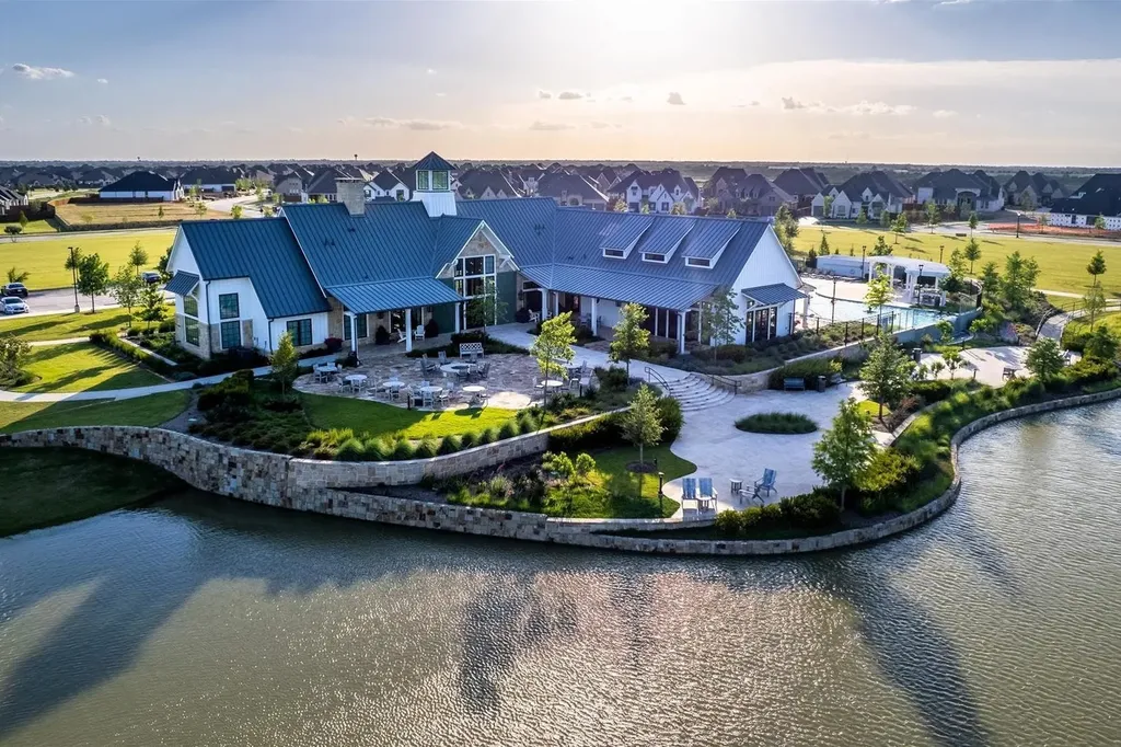 1104 Bluestem Drive Aubrey TX 76227