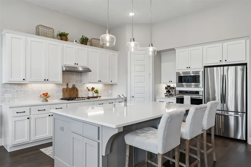 1104 Bluestem Drive Aubrey TX 76227