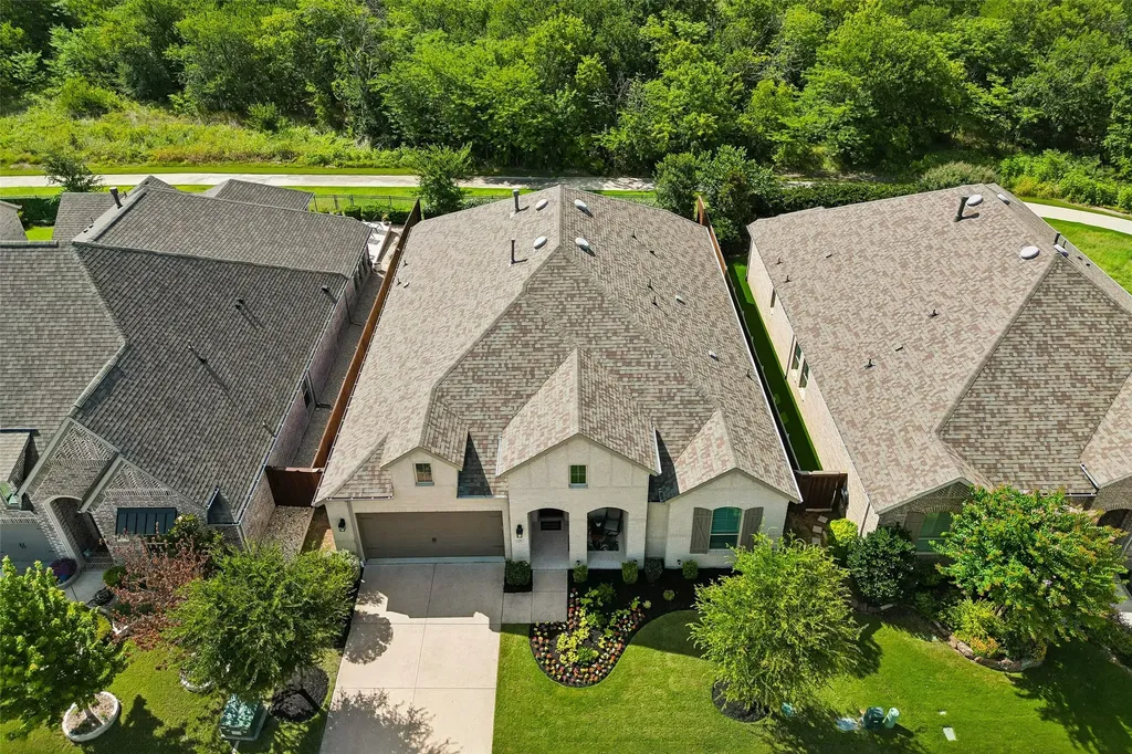 1104 Bluestem Drive Aubrey TX 76227