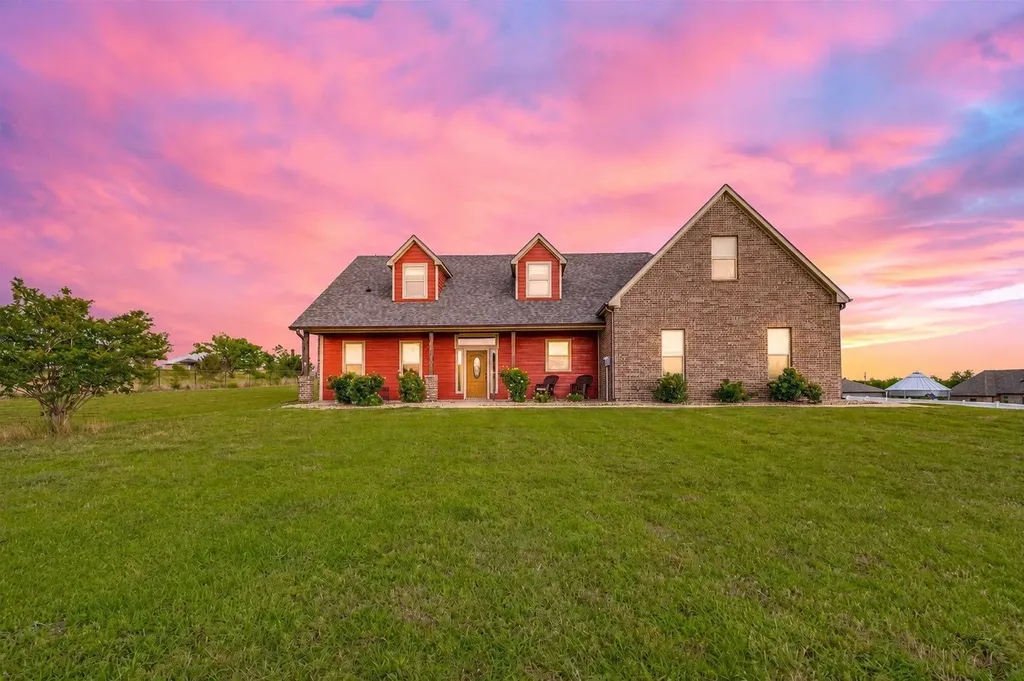 3028 Harrell Road Howe TX 75459