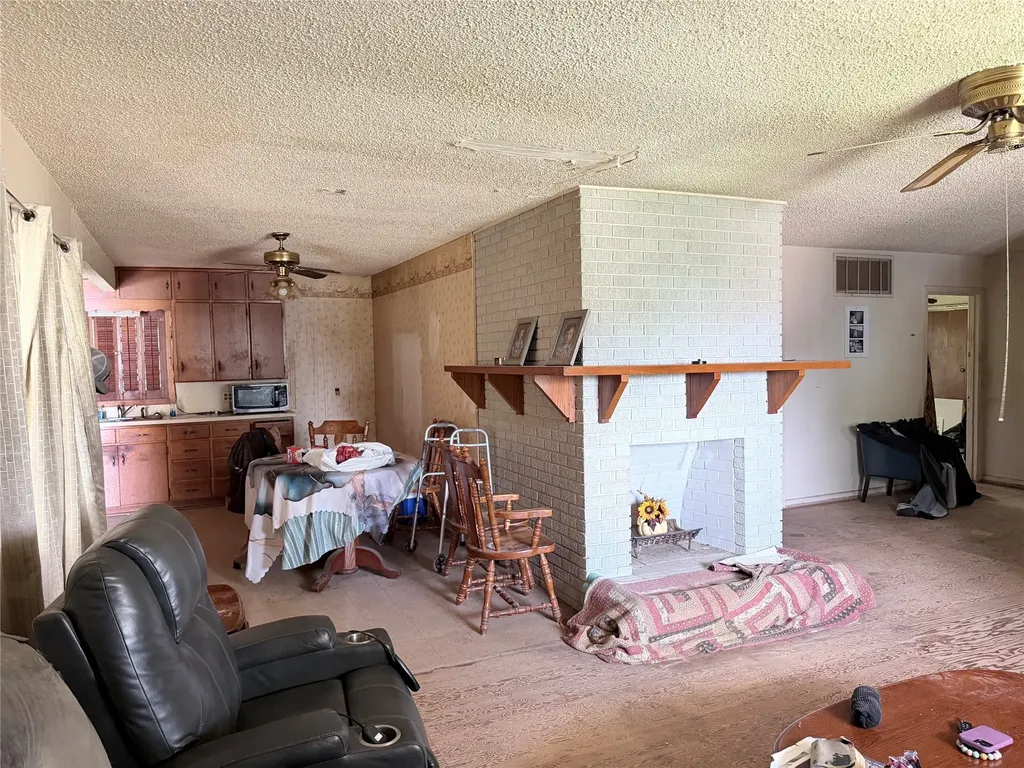 316 S Bouldin Hamilton TX 76531