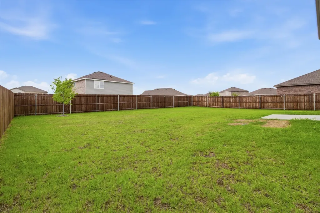 831 Lexington Lane Josephine TX 75173
