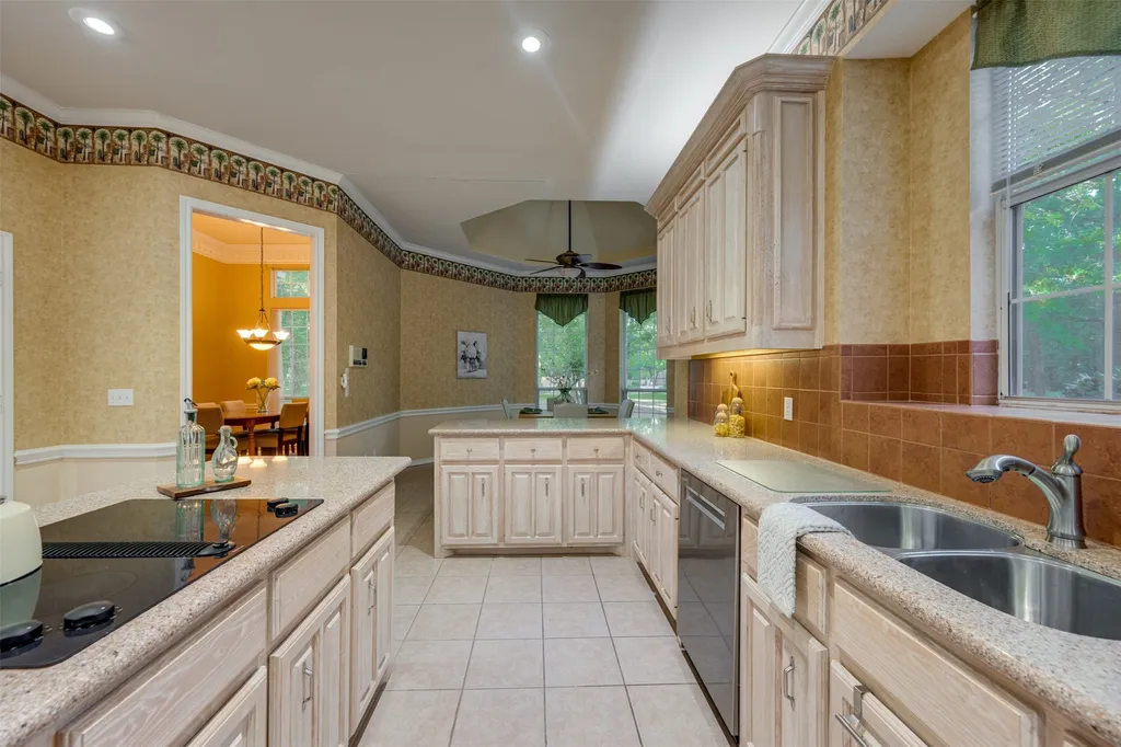 443 Copperhead Trail Powderly TX 75473