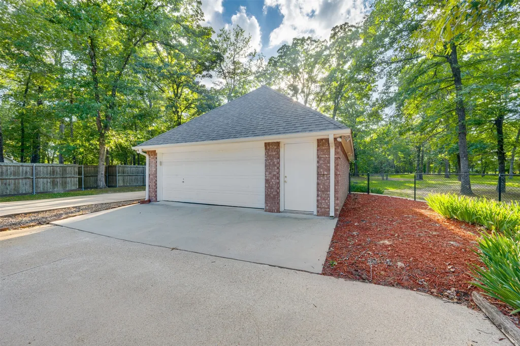 443 Copperhead Trail Powderly TX 75473