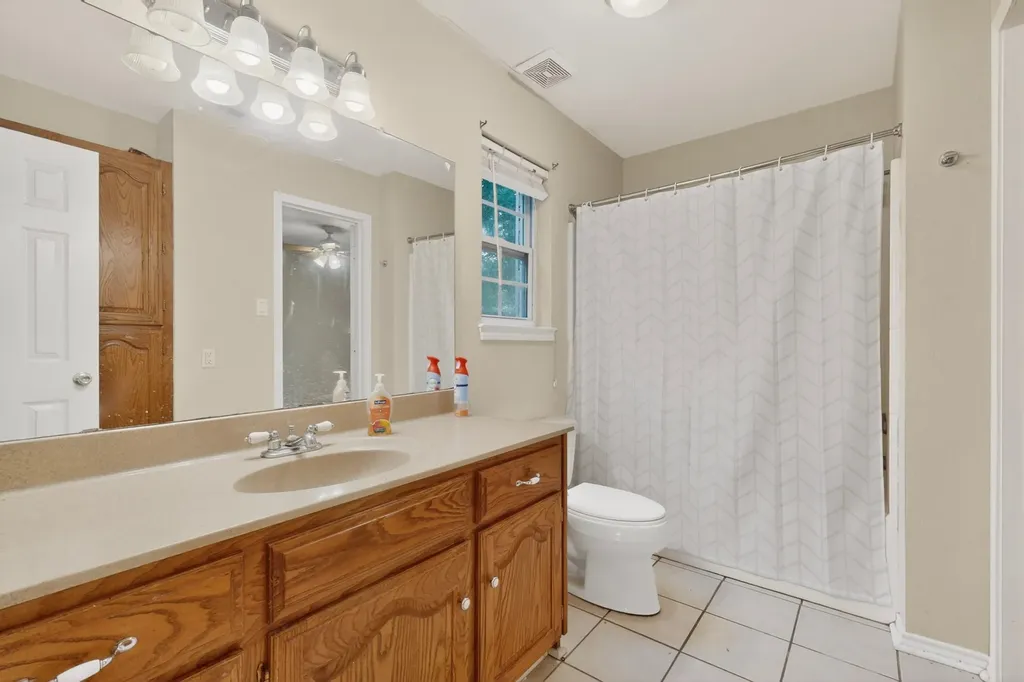 1261 State Highway 110 Grand Saline TX 75140
