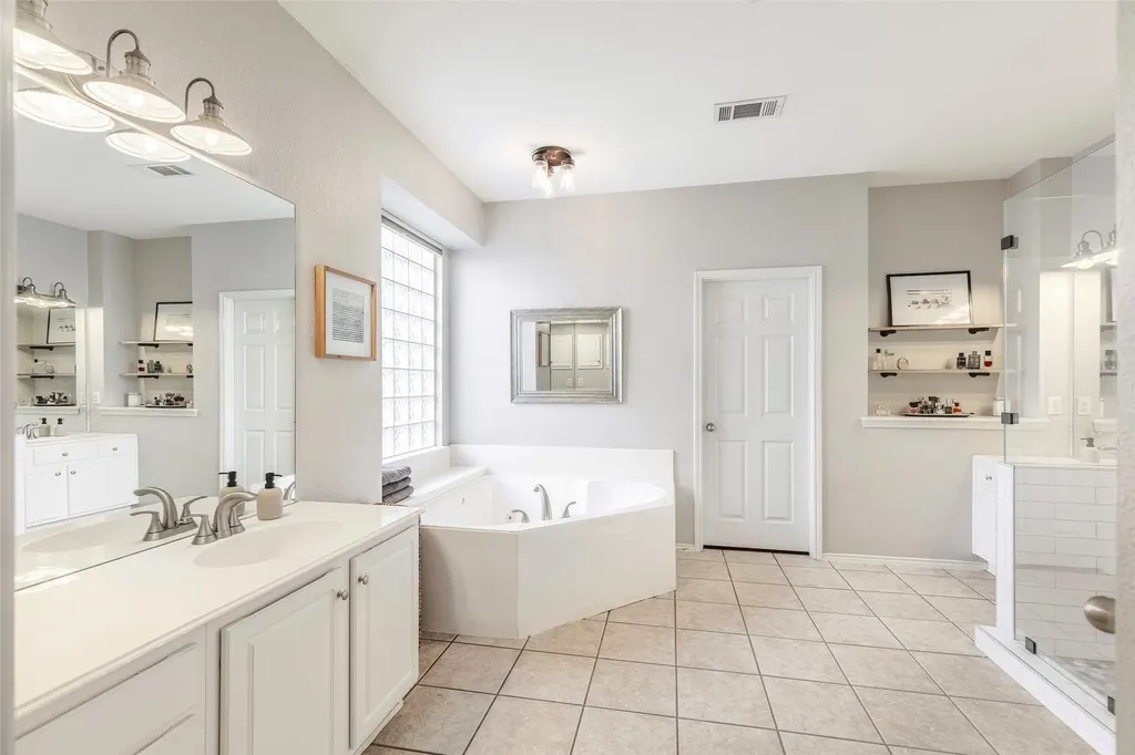 2996 La Vista Lane Frisco TX 75033