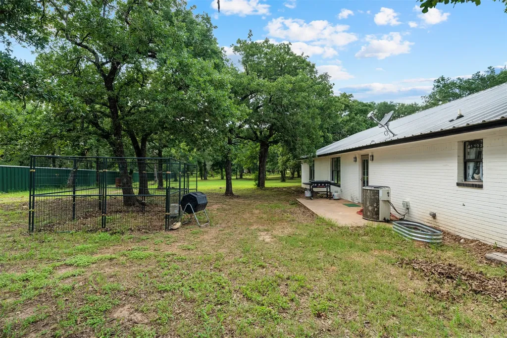 443 County Road 316 Jonesboro TX 76538