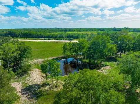 9253 Us Highway 271 S Deport TX 75435