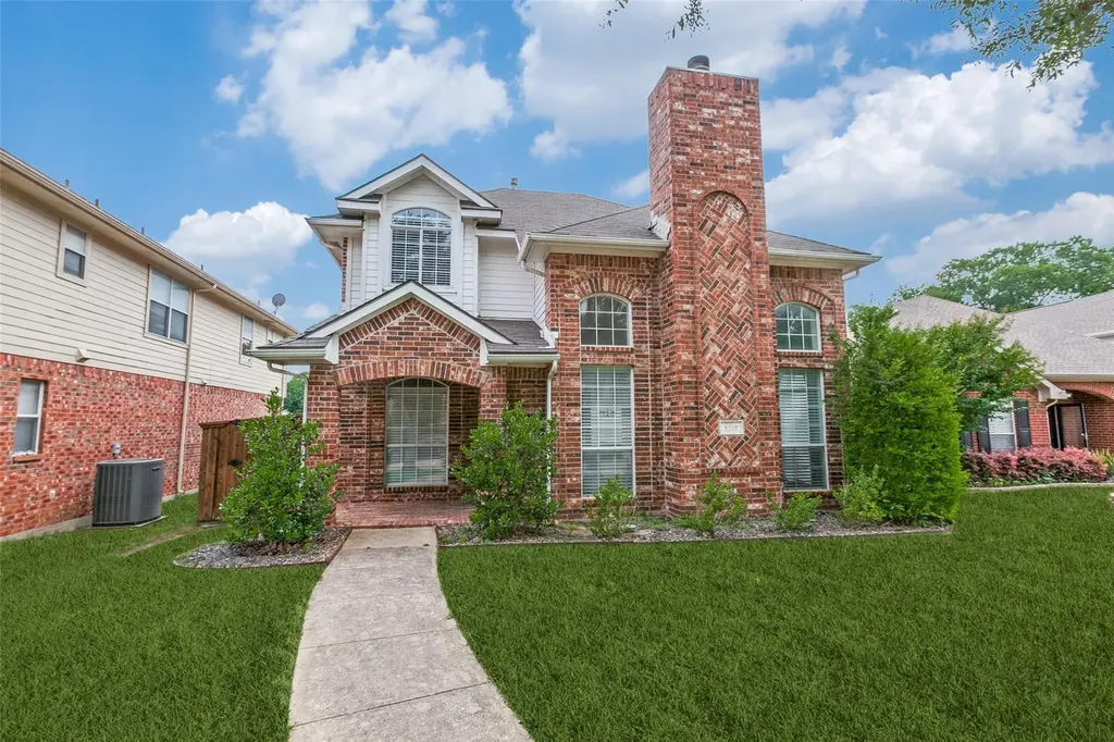 1817 Oak Bend Lane Garland TX 75040