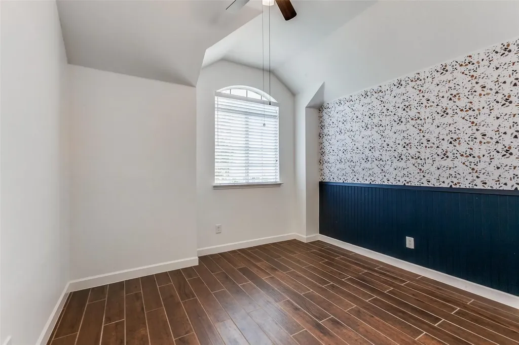 1817 Oak Bend Lane Garland TX 75040