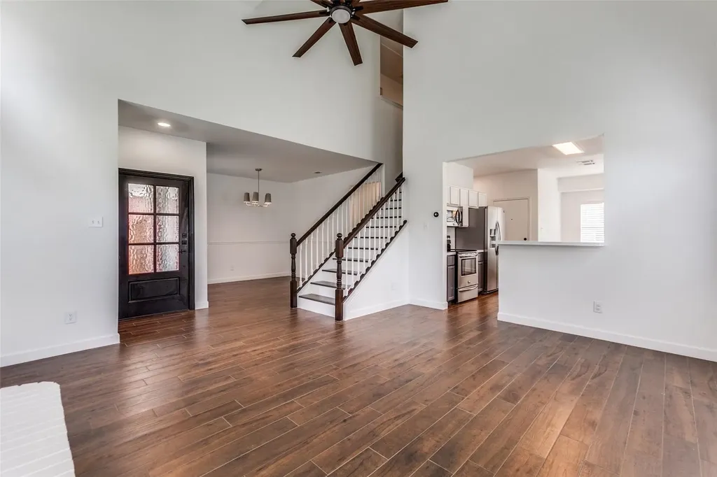 1817 Oak Bend Lane Garland TX 75040