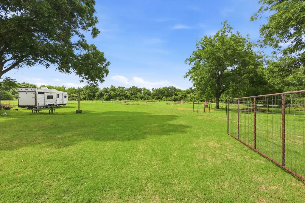 308 W 1st Street Springtown TX 76082