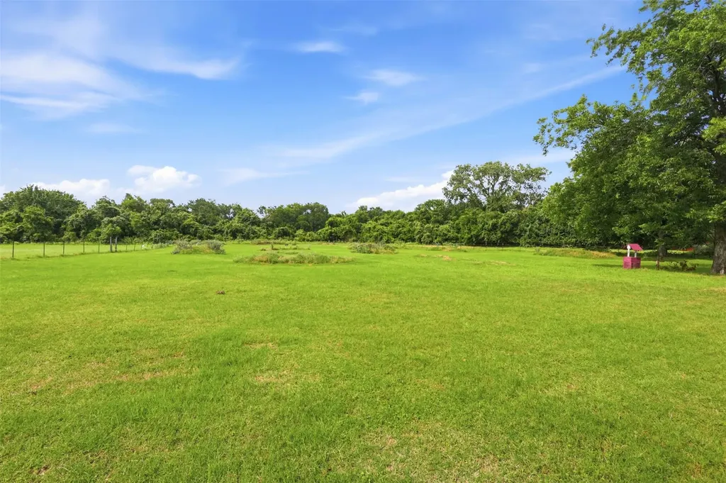 308 W 1st Street Springtown TX 76082