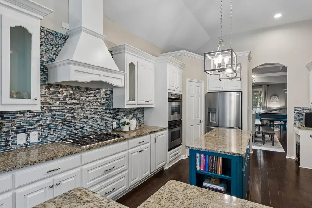 1806 San Carlos Avenue Allen TX 75002