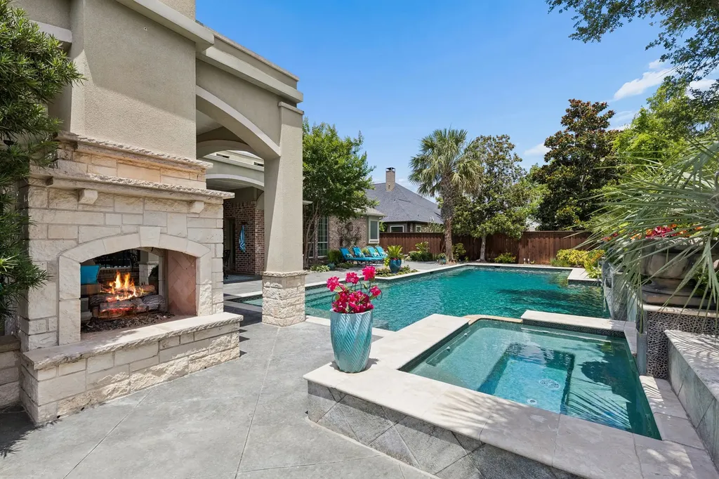 1806 San Carlos Avenue Allen TX 75002