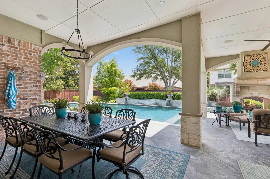 1806 San Carlos Avenue Allen TX 75002