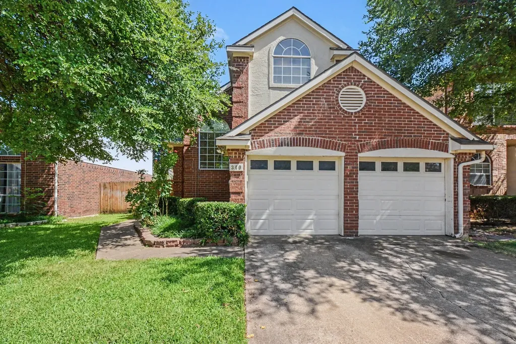 340 Arbor Court Euless TX 76039