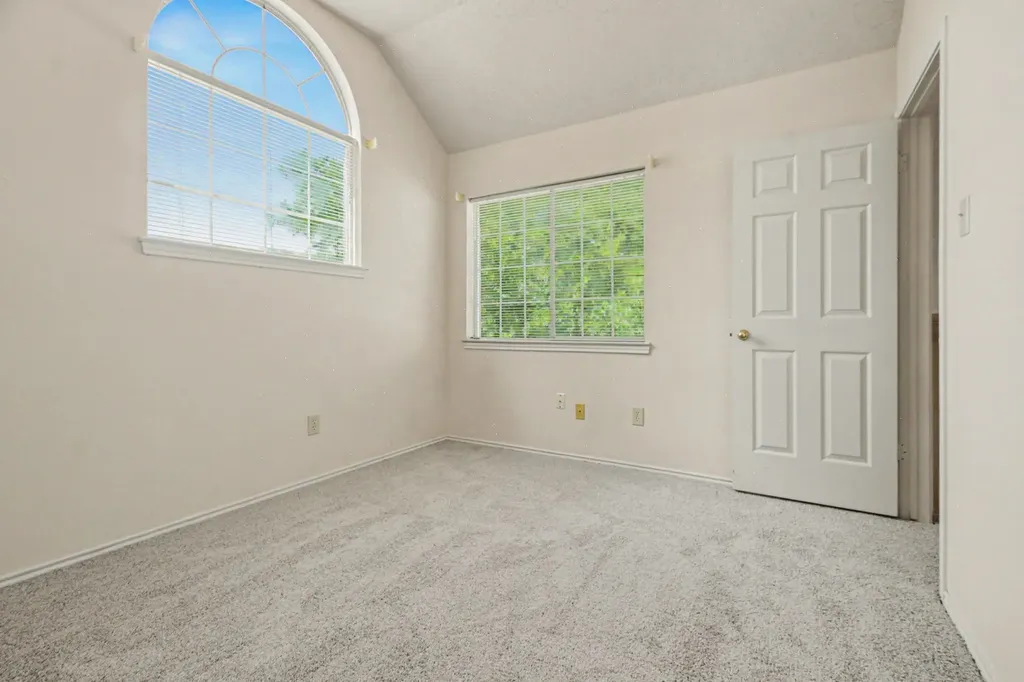 340 Arbor Court Euless TX 76039