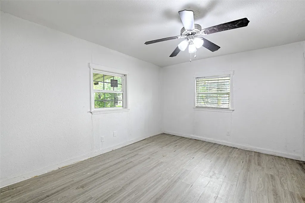 109 W Marsalis Street Celeste TX 75423