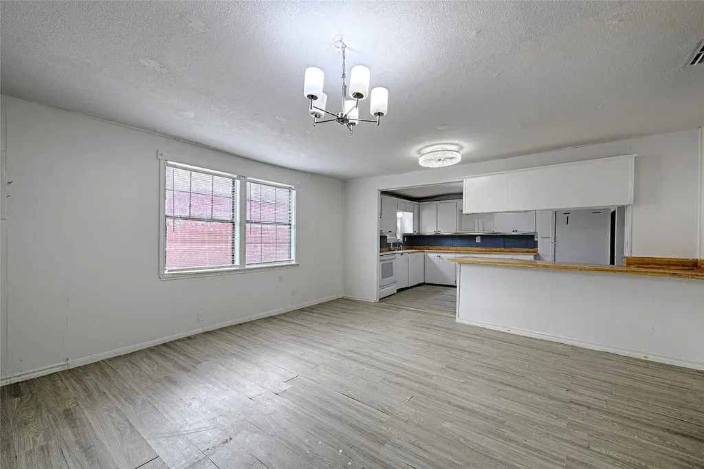 109 W Marsalis Street Celeste TX 75423