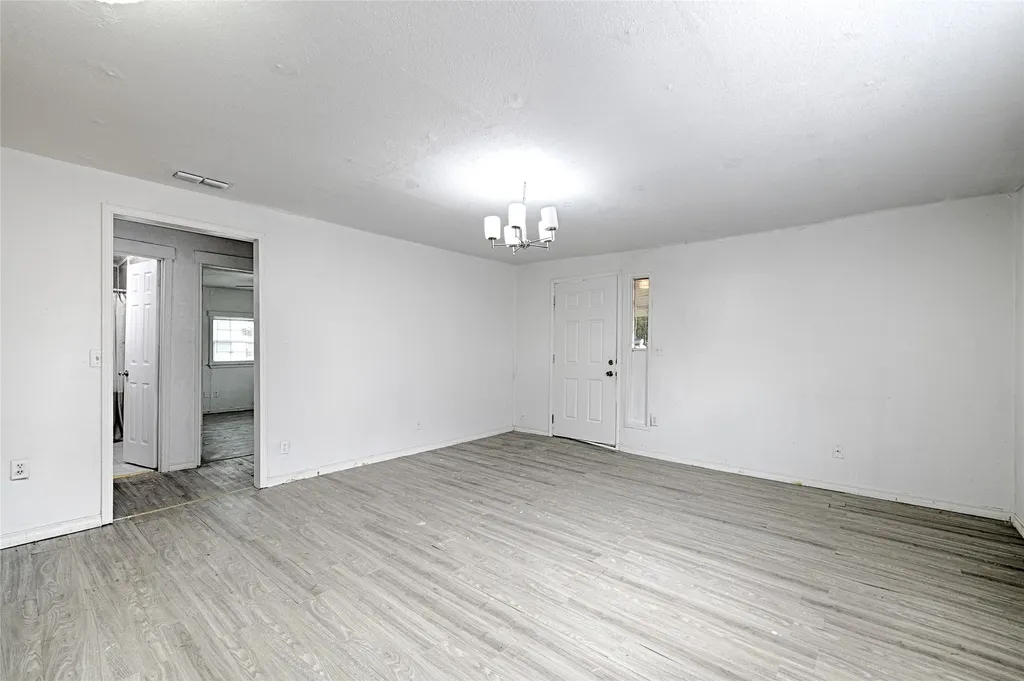 109 W Marsalis Street Celeste TX 75423