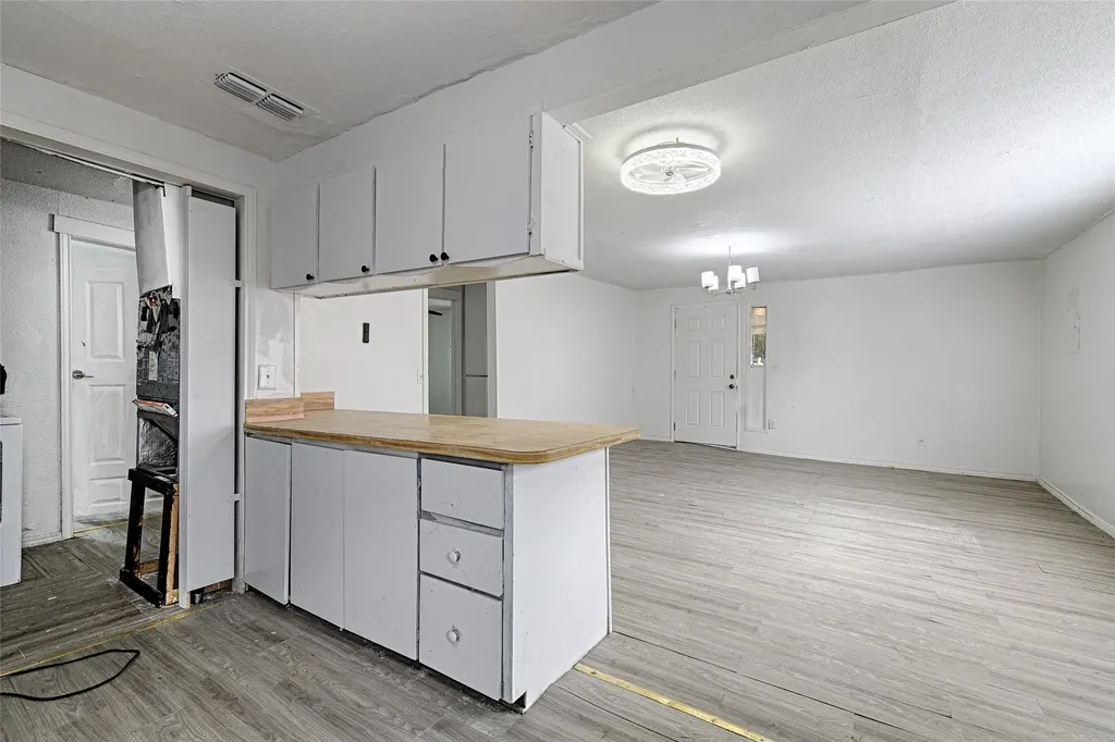 109 W Marsalis Street Celeste TX 75423