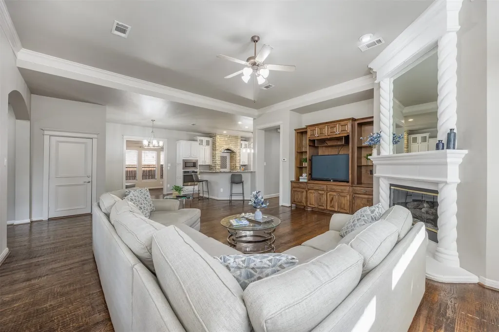 4653 Chapel Creek Drive Plano TX 75024