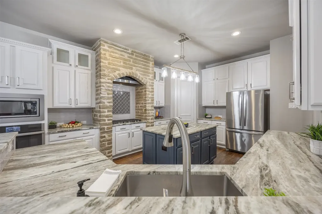 4653 Chapel Creek Drive Plano TX 75024