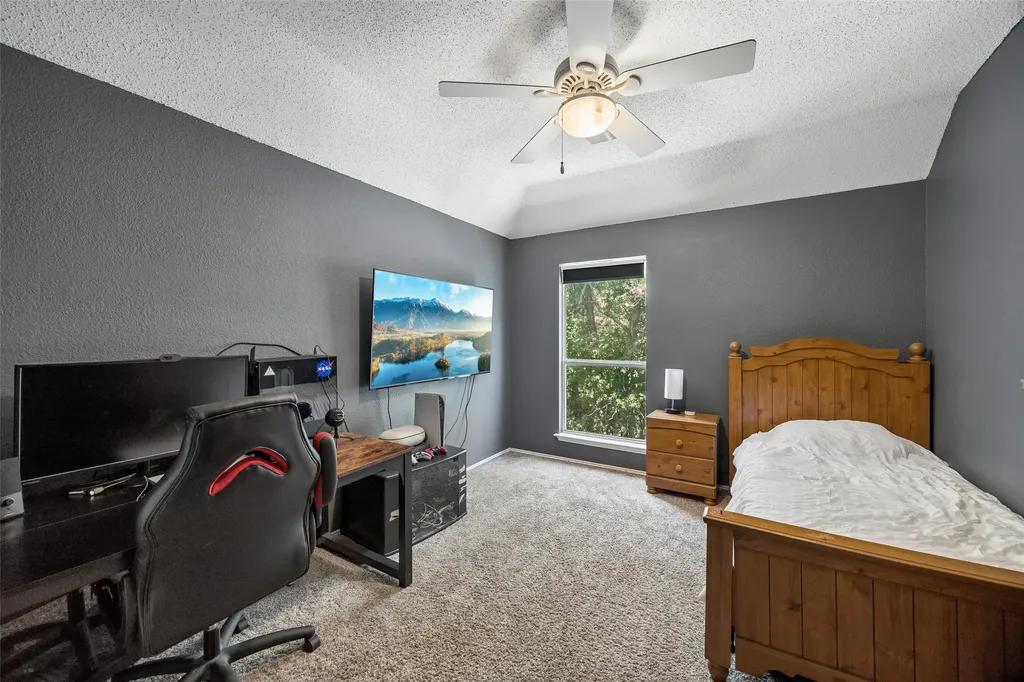 2401 Pinehurst Court Highland Village TX 75077