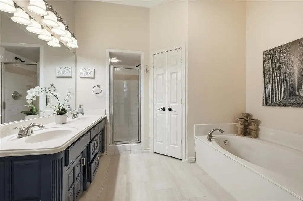 121 Honeysuckle Drive Justin TX 76247