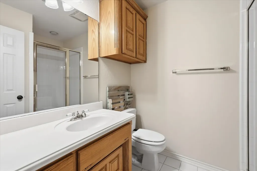 121 Honeysuckle Drive Justin TX 76247