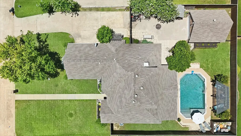 121 Honeysuckle Drive Justin TX 76247
