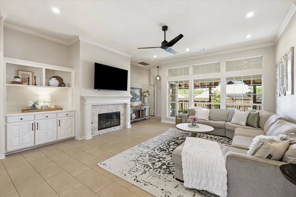 121 Honeysuckle Drive Justin TX 76247