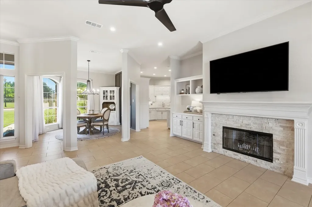 121 Honeysuckle Drive Justin TX 76247
