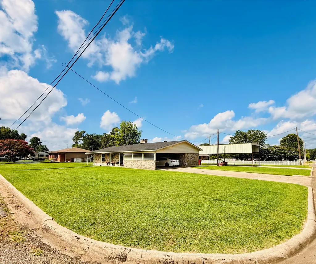 100 Vatra Street Mount Vernon TX 75457