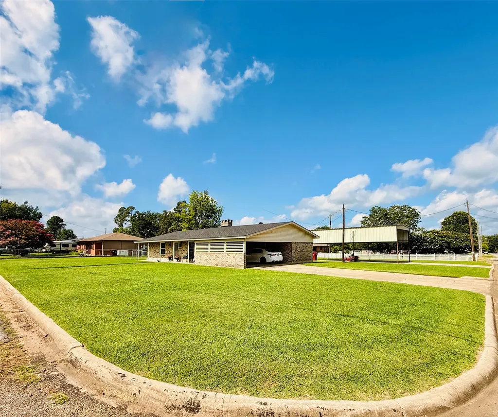 100 Vatra Street Mount Vernon TX 75457