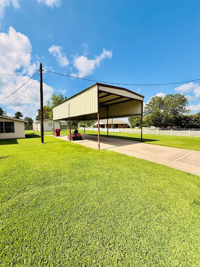 100 Vatra Street Mount Vernon TX 75457