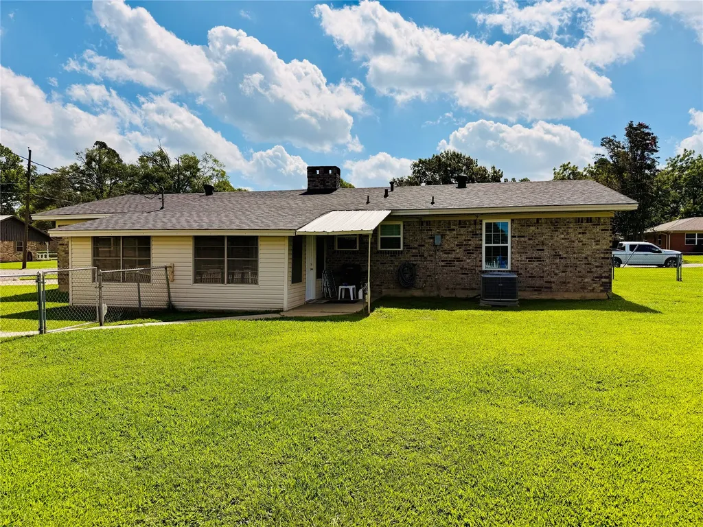100 Vatra Street Mount Vernon TX 75457