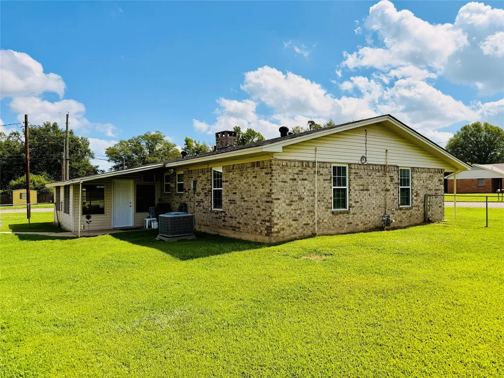 100 Vatra Street Mount Vernon TX 75457