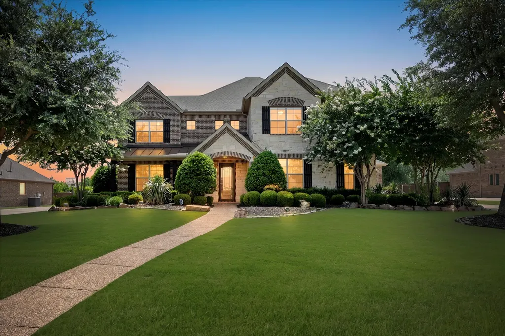 306 Waterford Lane Sunnyvale TX 75182