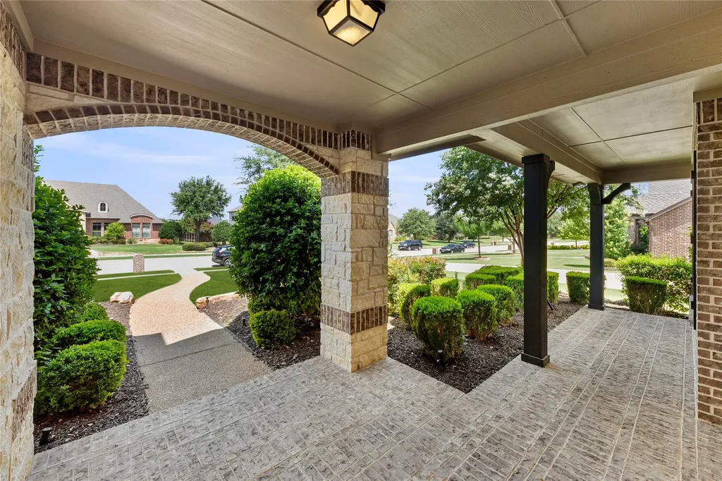 306 Waterford Lane Sunnyvale TX 75182