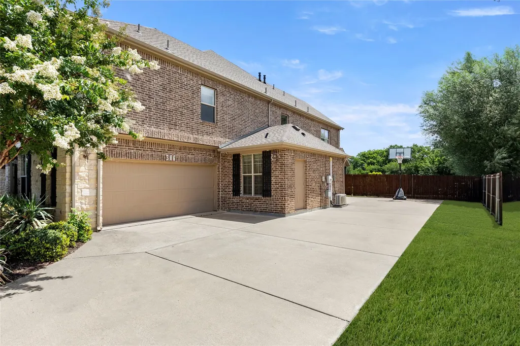 306 Waterford Lane Sunnyvale TX 75182