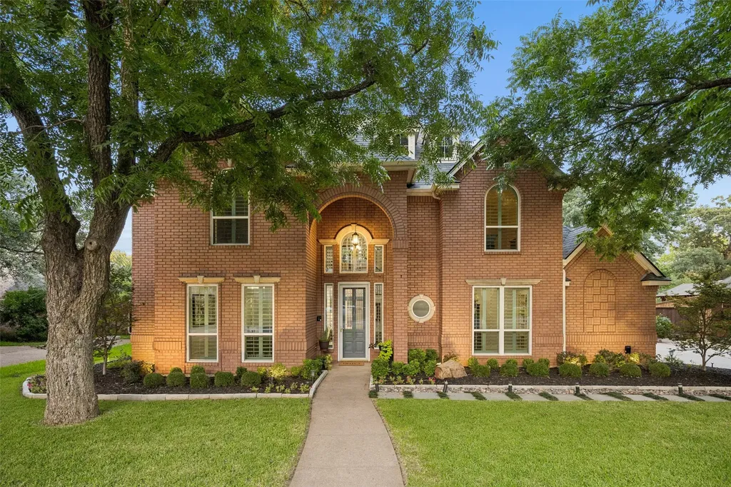 5617 Hunterwood Lane Arlington TX 76017