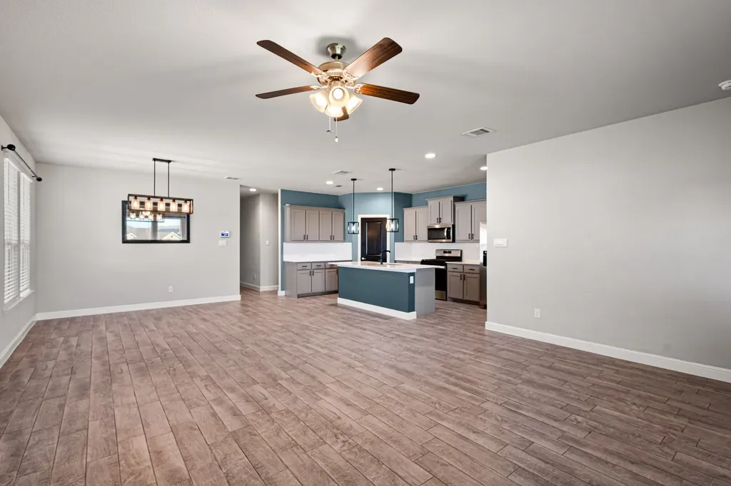 179 Dogwood Avenue Rhome TX 76078