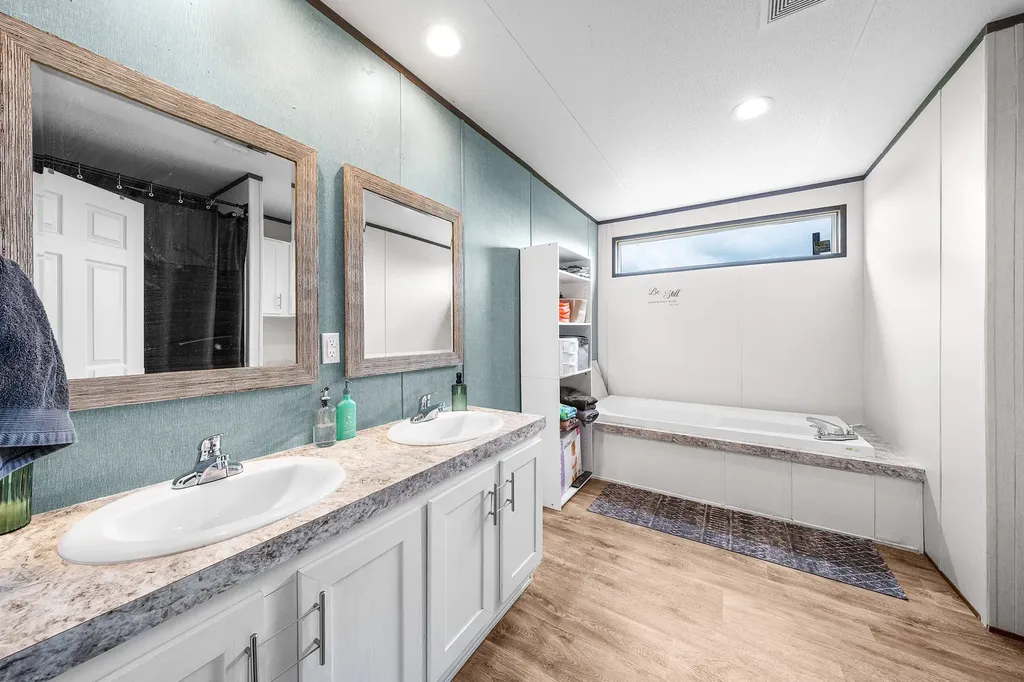 2871 County Road 1076 Celeste TX 75423